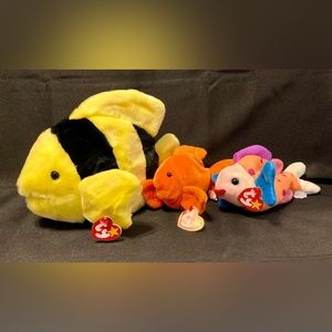 Ty “Bubbles,” “Goldy” & “Lips” trio